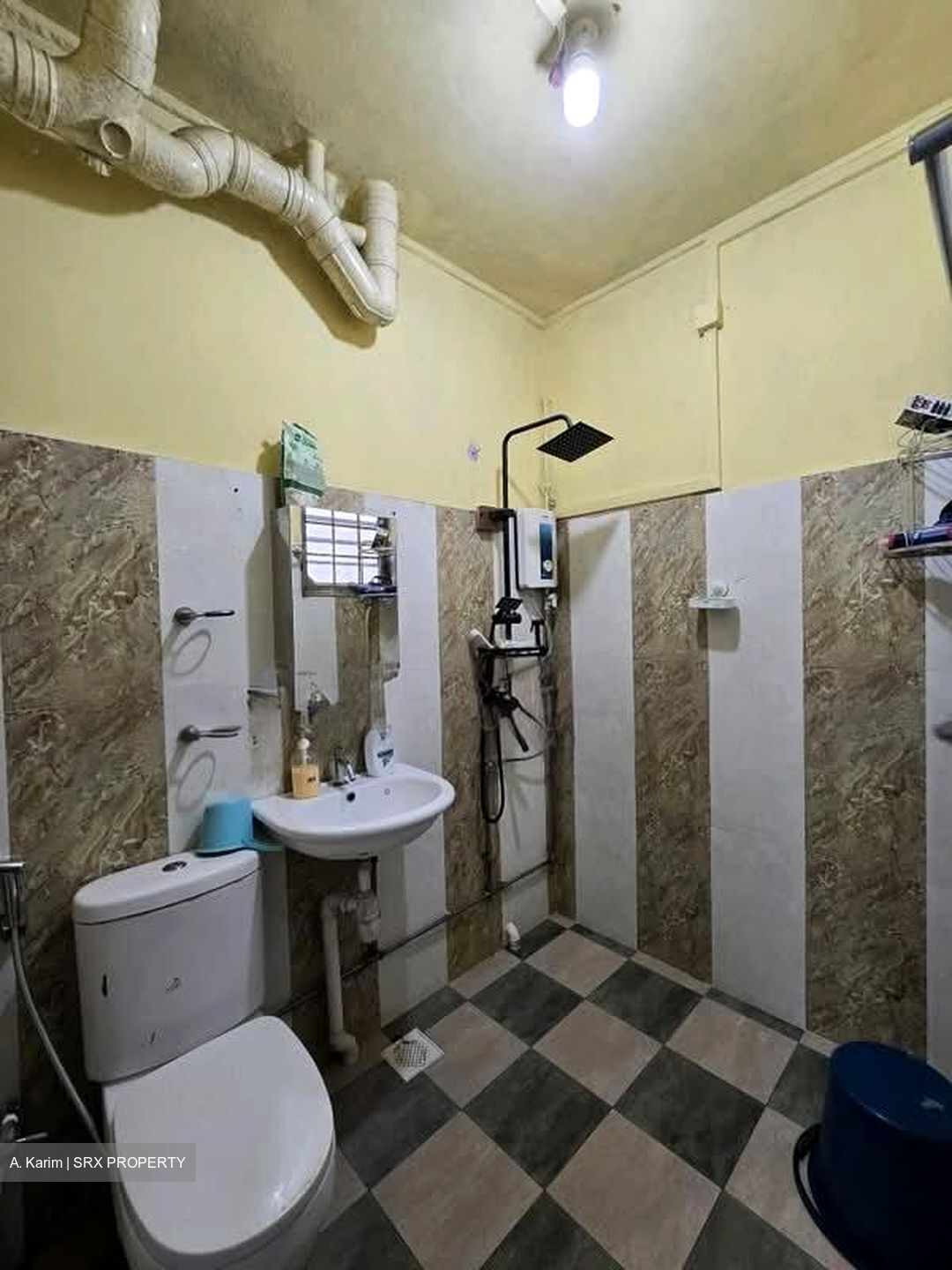 Hougang Avenue 8 (Hougang),  #556044921